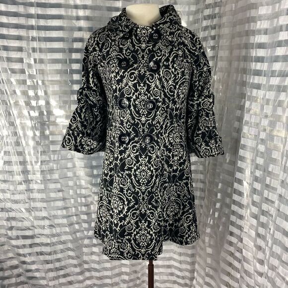 Neslay Paris Black/White Graphic Button Up Coat - Picture 1 of 6